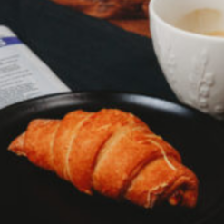 Low Carb Smoked Cheese Croissant